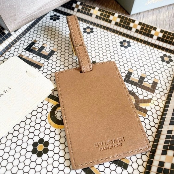 Bvlgari Tan Luggage Tag - Roma Italy - Picture 2 of 7